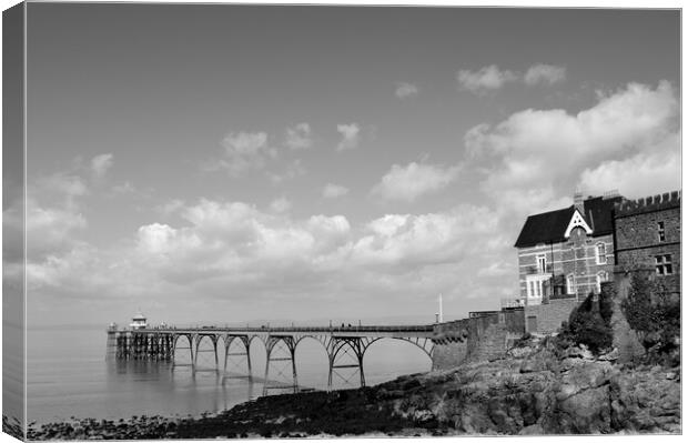 Clevedon Pier in black and white Canvas Print by Ollie Hully