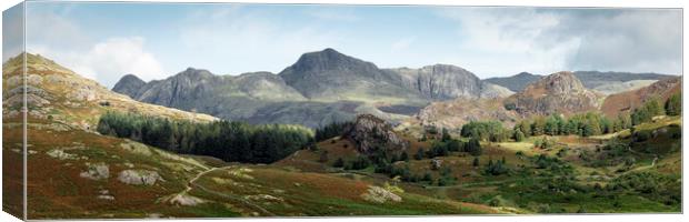 Langdale pikes the lake district Canvas Print by Sonny Ryse