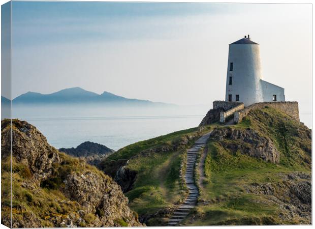 Tower at Llanddwyn Island, Anglesey. Canvas Print by Colin Allen