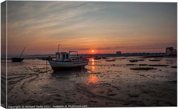 Sunrise over Morecambe bay boats Canvas Print by Richard Perks