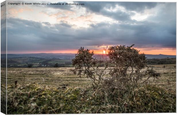 Sunset on the moors  Canvas Print by Kevin White