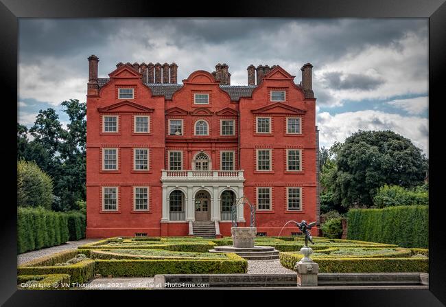 Kew Palace and Knot gardens Framed Print by Viv Thompson