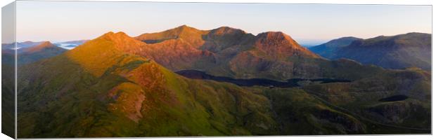 Snowdonia Mountain National Park Canvas Print by Sonny Ryse