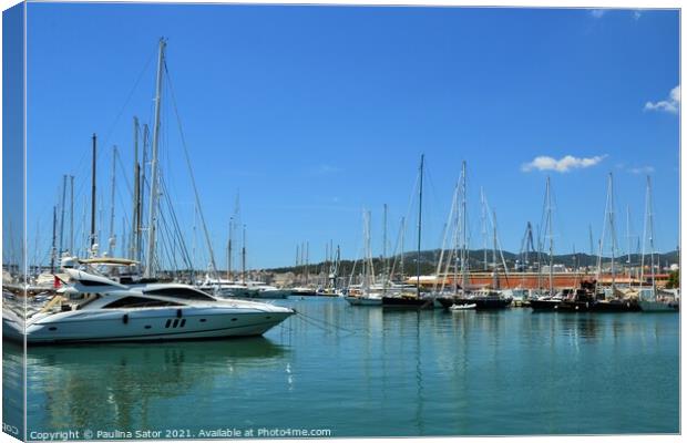 Yachts docked in Palma de Mallorca port Canvas Print by Paulina Sator