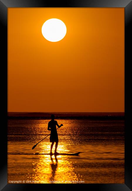 Stand up Paddling Framed Print by Dirk Rüter