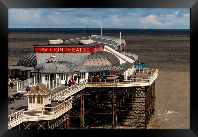 The Pavilion Theatre, Cromer pier Framed Print by Chris Yaxley