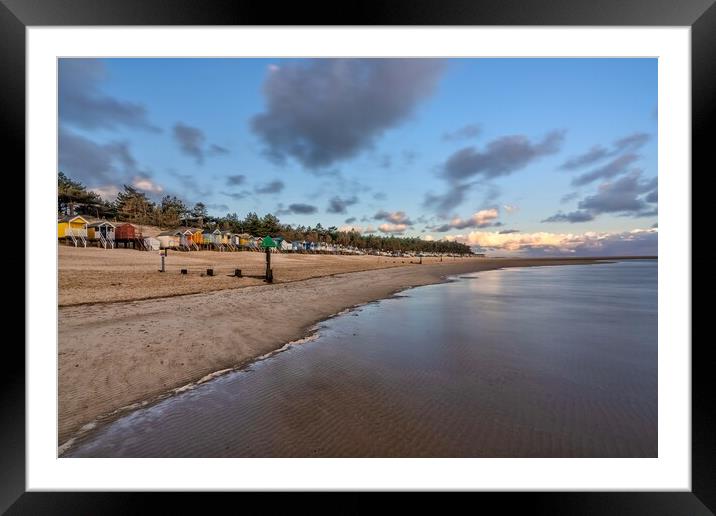 Early morning on Wells beach  Framed Mounted Print by Gary Pearson