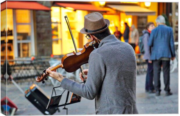 Street musicians entertaining tourists near landmark Florence attraction Canvas Print by Elijah Lovkoff