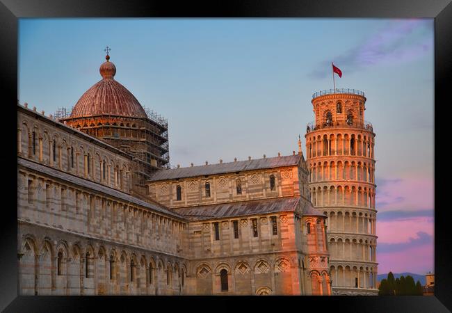 Scenic view of leaning tower of Pisa and Pisa cathedral, Italy Framed Print by Elijah Lovkoff