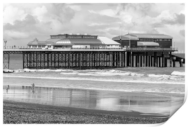 Cromer beach and pier in black and white Print by Chris Yaxley
