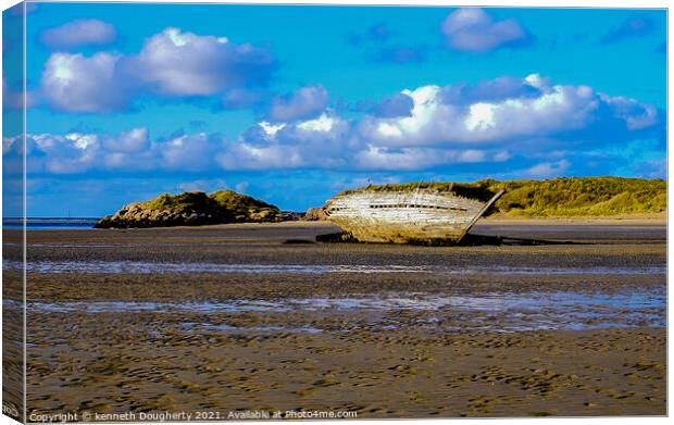 Outdoor oceanbeach Canvas Print by kenneth Dougherty