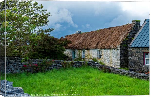 Thatched cottage Canvas Print by kenneth Dougherty