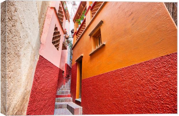 Guanajuato, famous Alley of the Kiss (Callejon del Beso) Canvas Print by Elijah Lovkoff