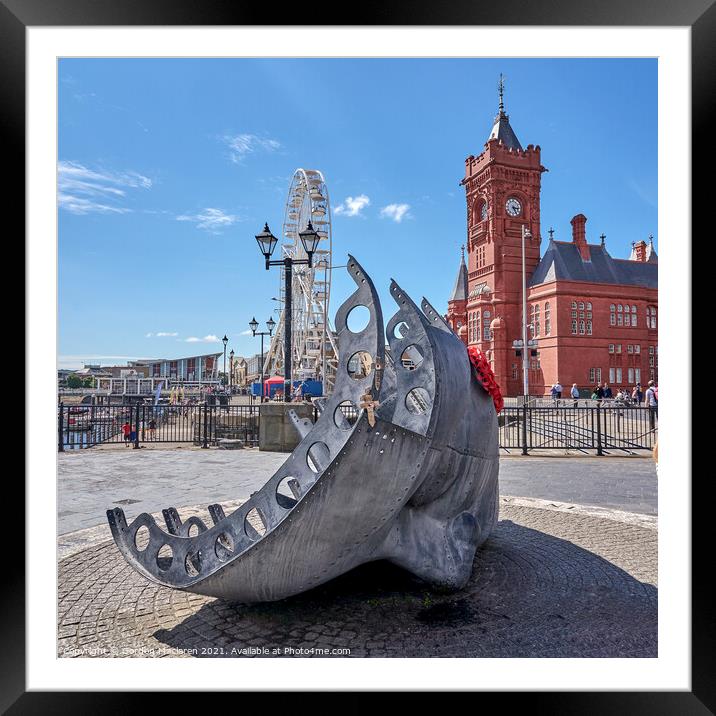 Merchant Seafarers War Memorial Sculpture, Cardiff Framed Mounted Print by Gordon Maclaren