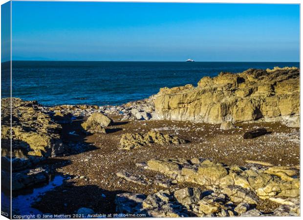 Rocky Beach Canvas Print by Jane Metters