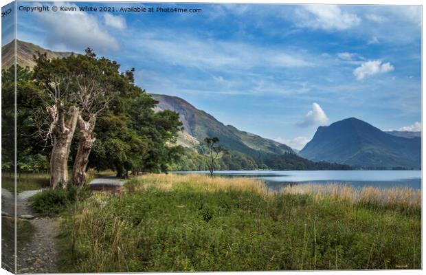 Buttermere Lake District in Cumbria Canvas Print by Kevin White