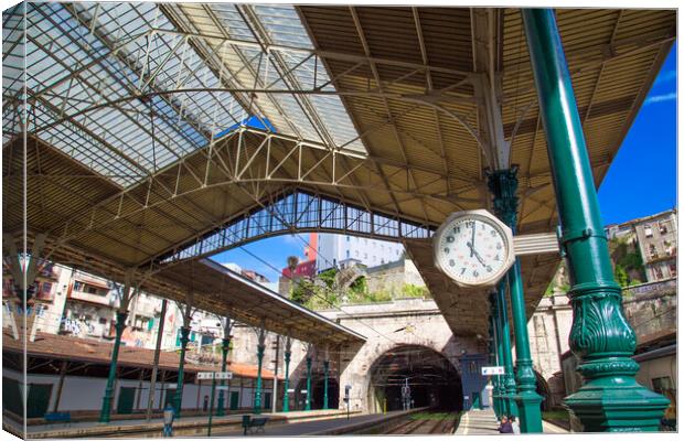 Sao Bento train station in the historic city center Canvas Print by Elijah Lovkoff