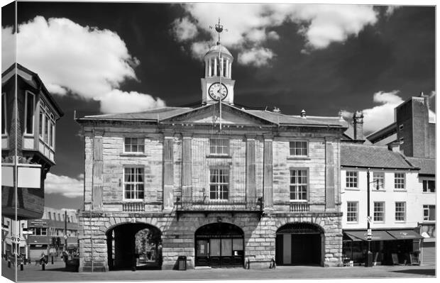 Old Town Hall, Pontefract  Canvas Print by Darren Galpin