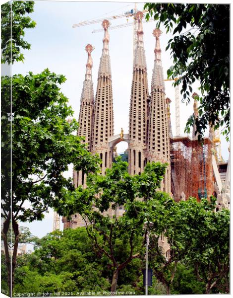Sagrada Família at Barcelona in Spain. Canvas Print by john hill