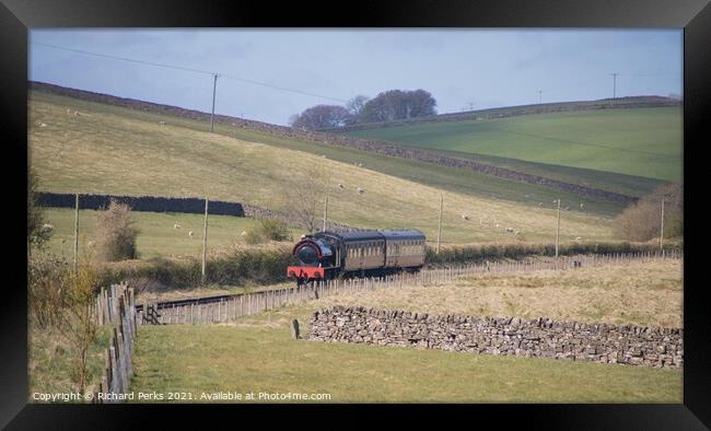 Steaming though the Yorkshire Dales Framed Print by Richard Perks