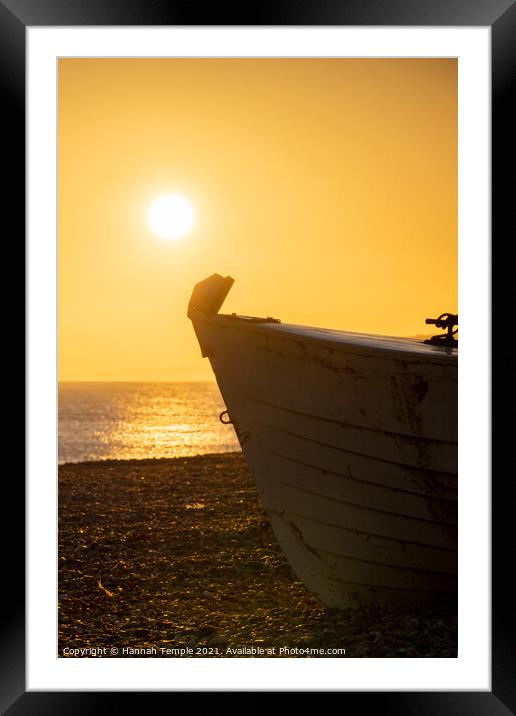 Sunset at Seaford Beach  Framed Mounted Print by Hannah Temple