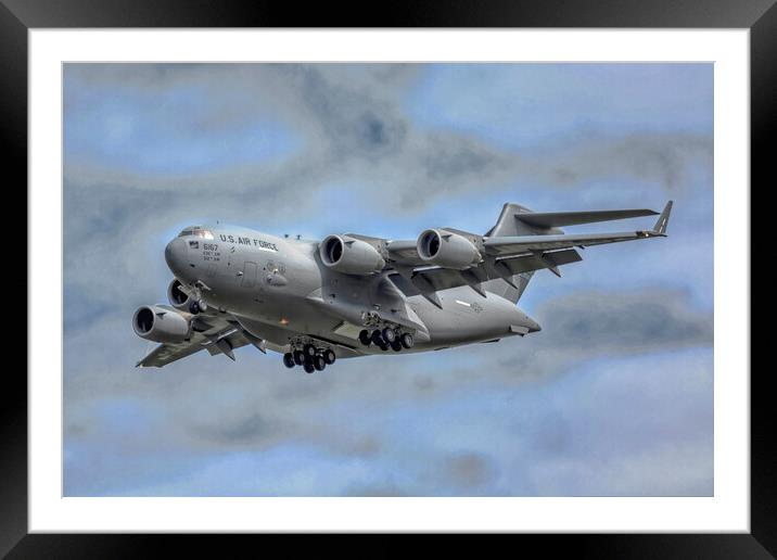 USAF C-17 Globemaster Framed Mounted Print by Derek Beattie