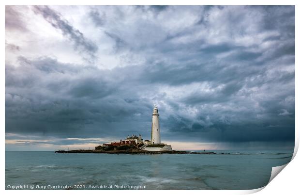 St Marys Lighthouse during a rain storm Print by Gary Clarricoates