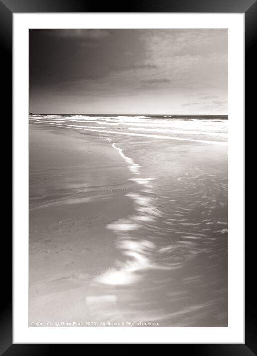 Mablethorpe receeding tide Spring 2021 in monochrome Framed Mounted Print by That Foto