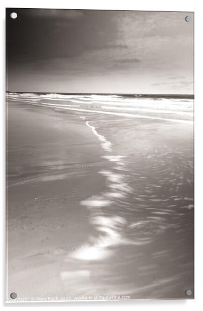 Mablethorpe receeding tide Spring 2021 in monochrome Acrylic by That Foto