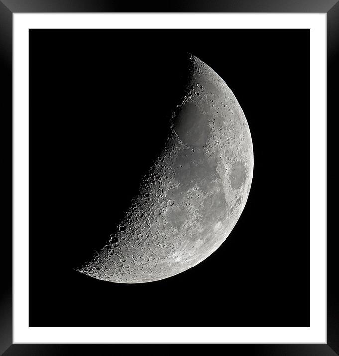La Luna Framed Mounted Print by Richard Peck