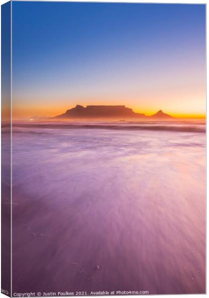 Table Mountain sunset, Cape Town Canvas Print by Justin Foulkes