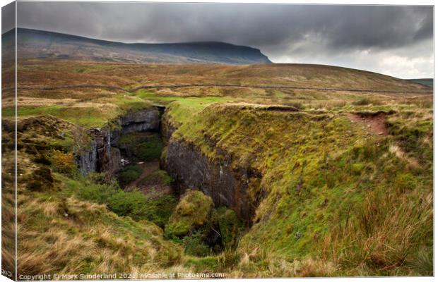 Hull Pot and Pen Y Ghent Horton in Ribblesdale Canvas Print by Mark Sunderland