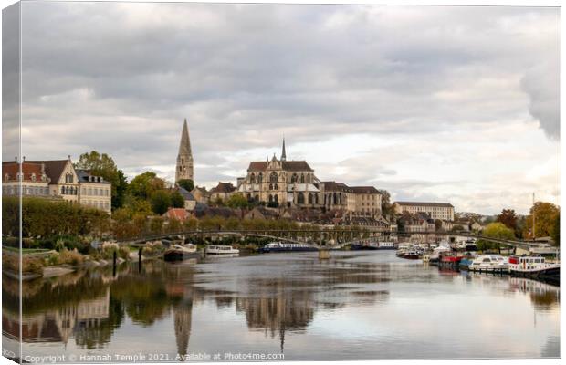 Auxerre Canvas Print by Hannah Temple