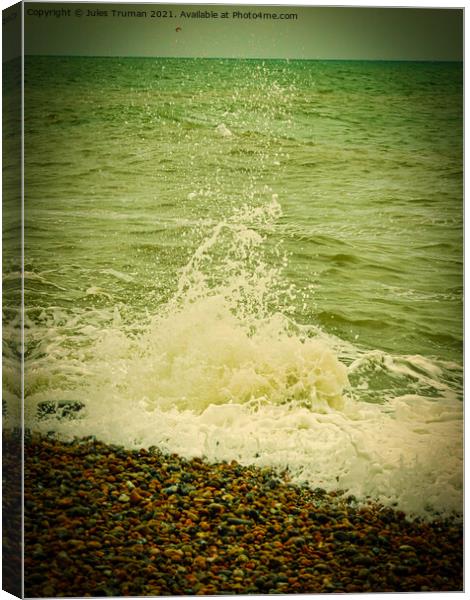 Hastings beach splash in green Canvas Print by Jules D Truman