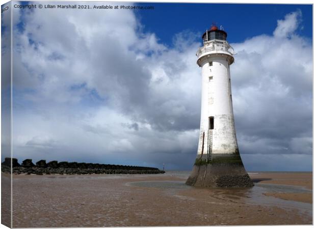 Perch Rock Lighthouse. Canvas Print by Lilian Marshall
