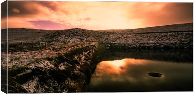 BE0022W - Withens Clough Reservoir - Wide Canvas Print by Robin Cunningham
