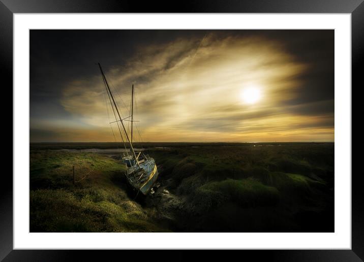 FA0006S - Oops (Lytham St Annes) - Standard Framed Mounted Print by Robin Cunningham