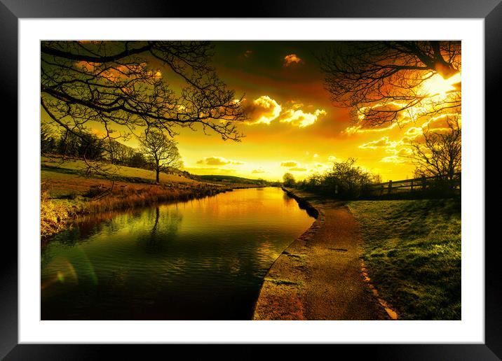 RC0002S - Evening Glow - Standard Framed Mounted Print by Robin Cunningham