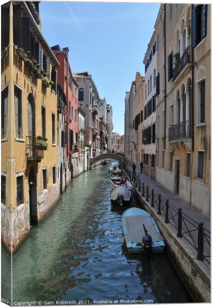 Venice Canal Canvas Print by Sam Robinson