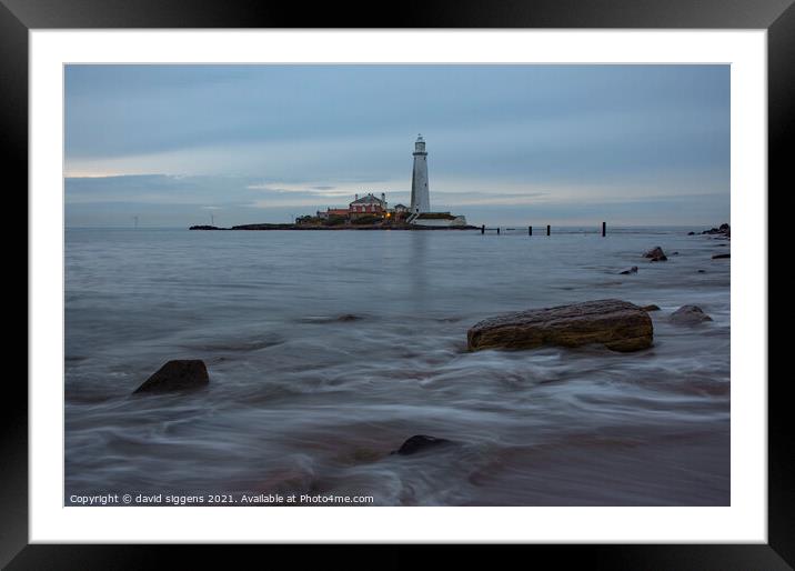 St Marys lighthouse long exposure Framed Mounted Print by david siggens