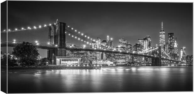 Brooklyn Bridge and Lower Manhattan at night Canvas Print by Alan Le Bon