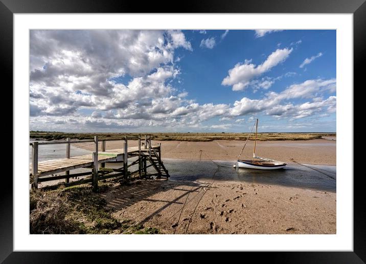 Waiting for the tide  Framed Mounted Print by Gary Pearson