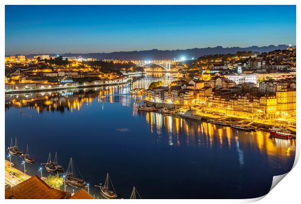 Douro river Porto Print by peter schickert