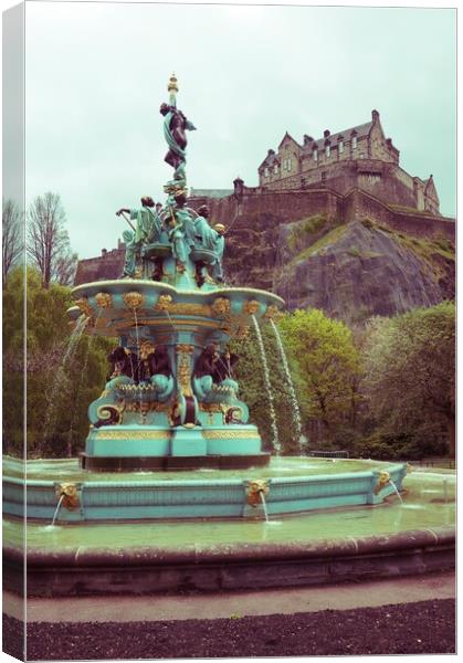 Edinburgh Castle and fountain (vintage) Canvas Print by Theo Spanellis