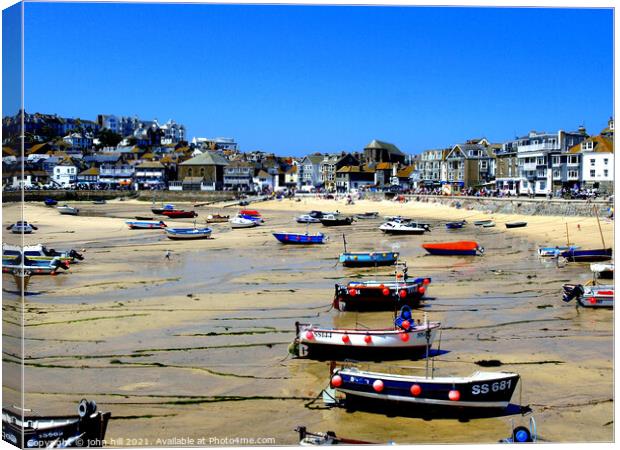 Harbour & town at St.Ives in Cornwall, UK. Canvas Print by john hill