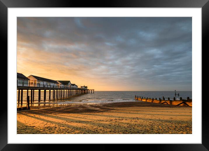 Southwold beach at sunrise Framed Mounted Print by Robbie Spencer