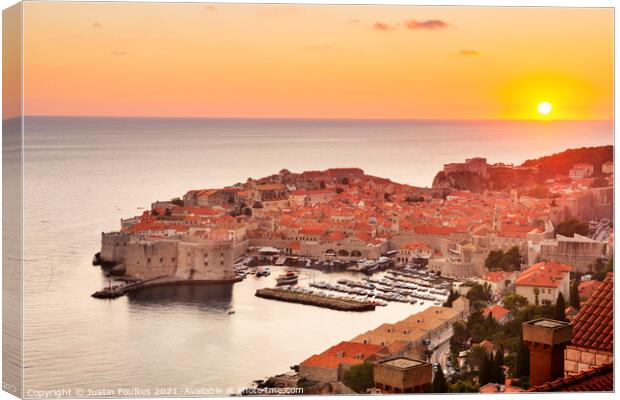 Sunset over the Old Town, Dubrovnik, Croatia Canvas Print by Justin Foulkes