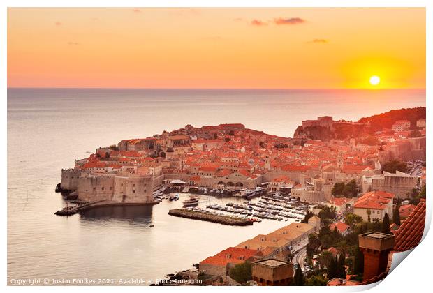 Sunset over the Old Town, Dubrovnik, Croatia Print by Justin Foulkes