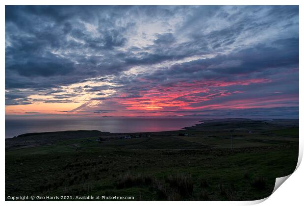 Skye sunset Print by Geo Harris