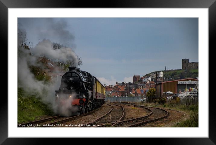 Steaming away from Whitby Framed Mounted Print by Richard Perks